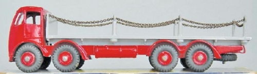 Dinky Foden with chains